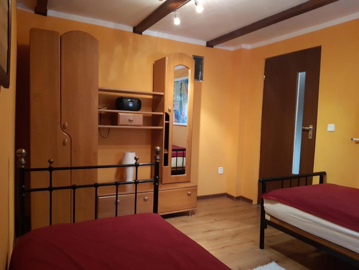 P-4 Apartment Retowo  Екстериор снимка